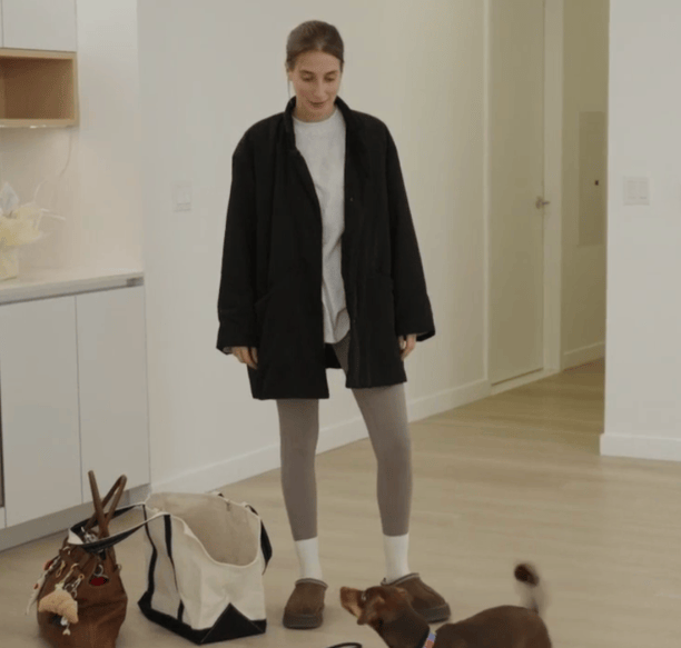 Oversized Jacket Style: Ugg Slippers with Leggings — Ugg Slippers Outfits