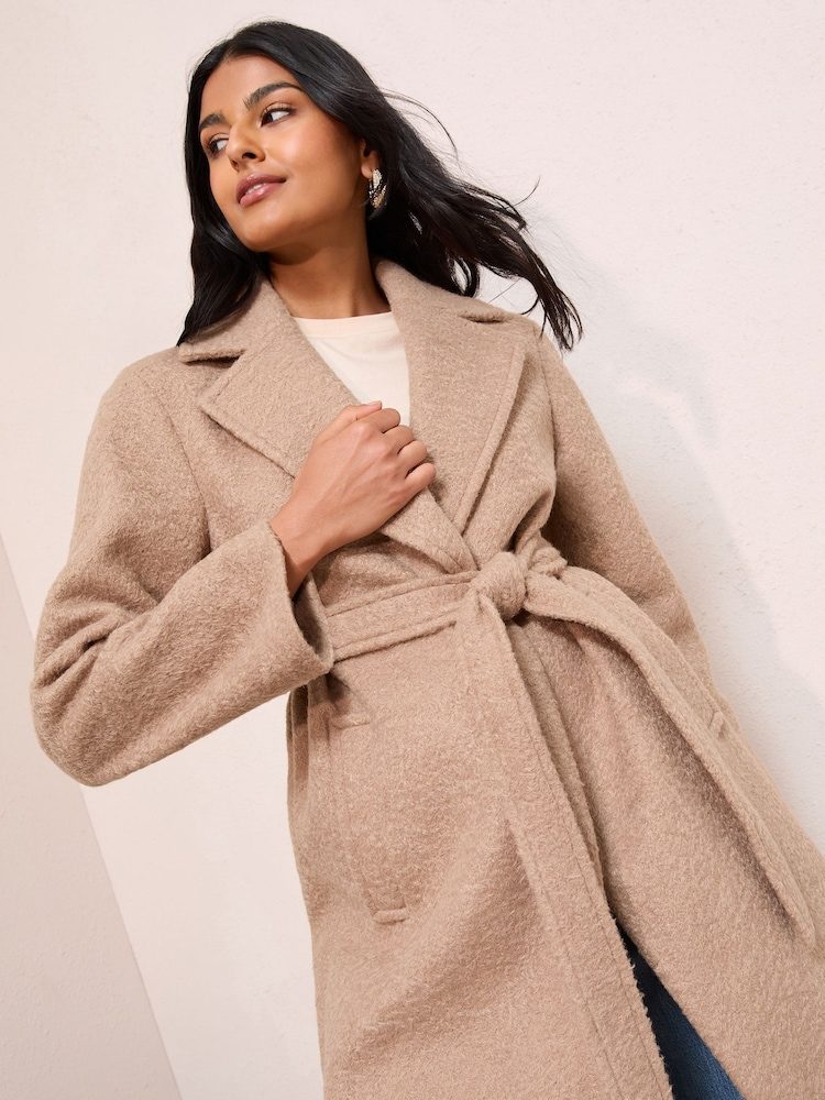 Textured Midi Coat with Belted Waist and Gold Earrings — Camel Coat Outfits