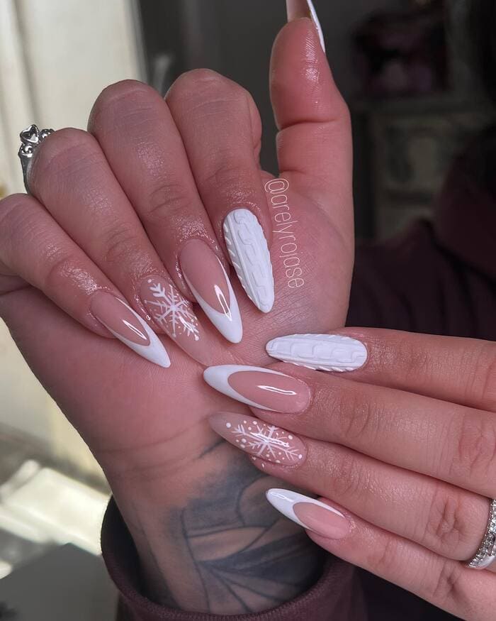 French Tip Knit Snowflake Almond Nails — Long Winter Nails