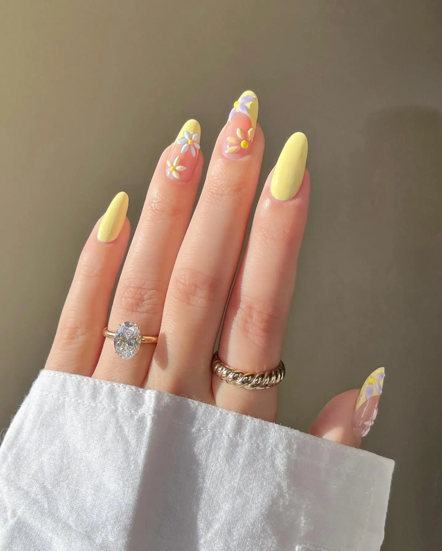 Pale Yellow Floral Spring Nails — Winter to Spring Transition Nails