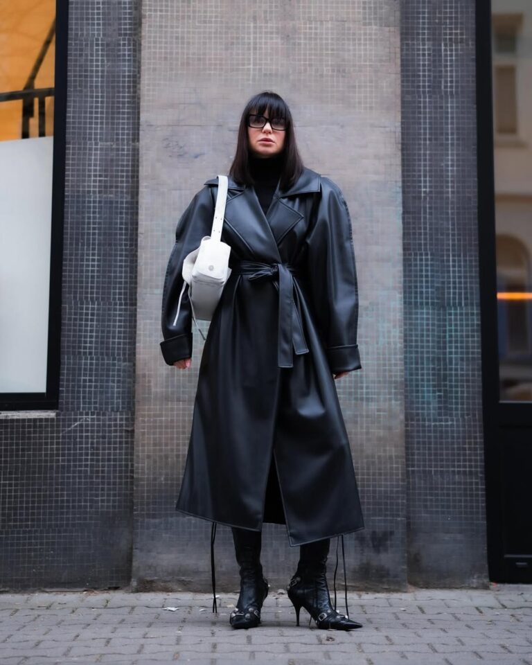 Leather Trench Coat with Cut-Out Ankle Boots Leather Trench Coat with Cut-Out Ankle Boots — Winter Boots Outfits