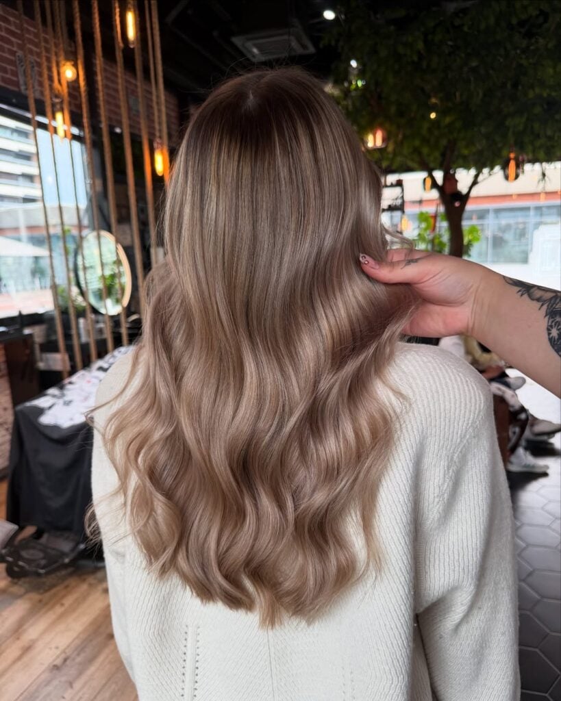 Ash Blonde with Subtle Highlights Ash Blonde with Subtle Highlights — Winter Hair Colors for Plus Size Women