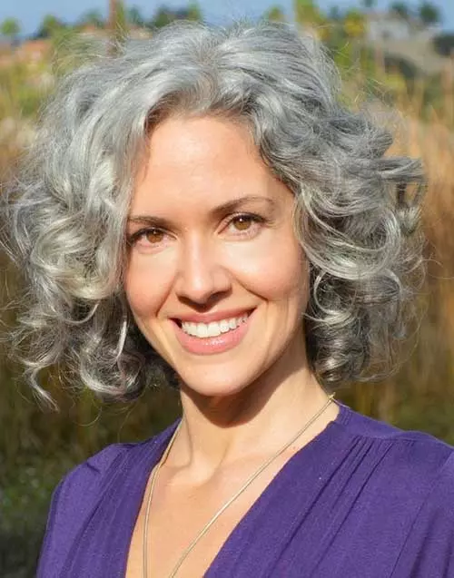 Air-Dried Wavy Collarbone Grey Air-Dried Wavy Collarbone Grey — Winter Hair Colors for Women Over 60
