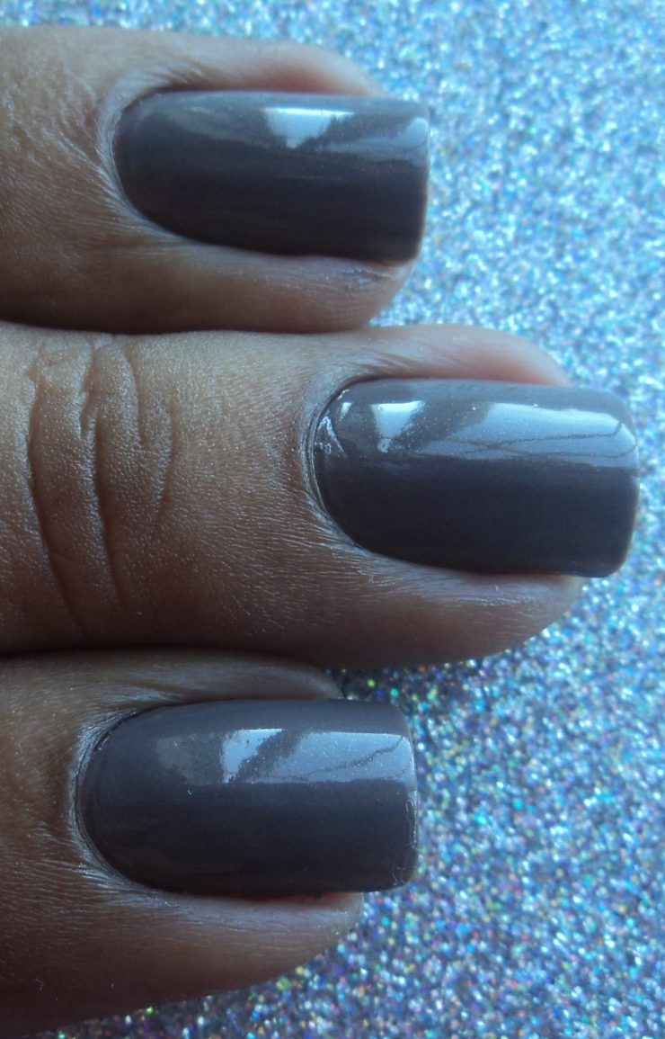 None Glossy Medium Gray Short Squares — Winter Gray Nails