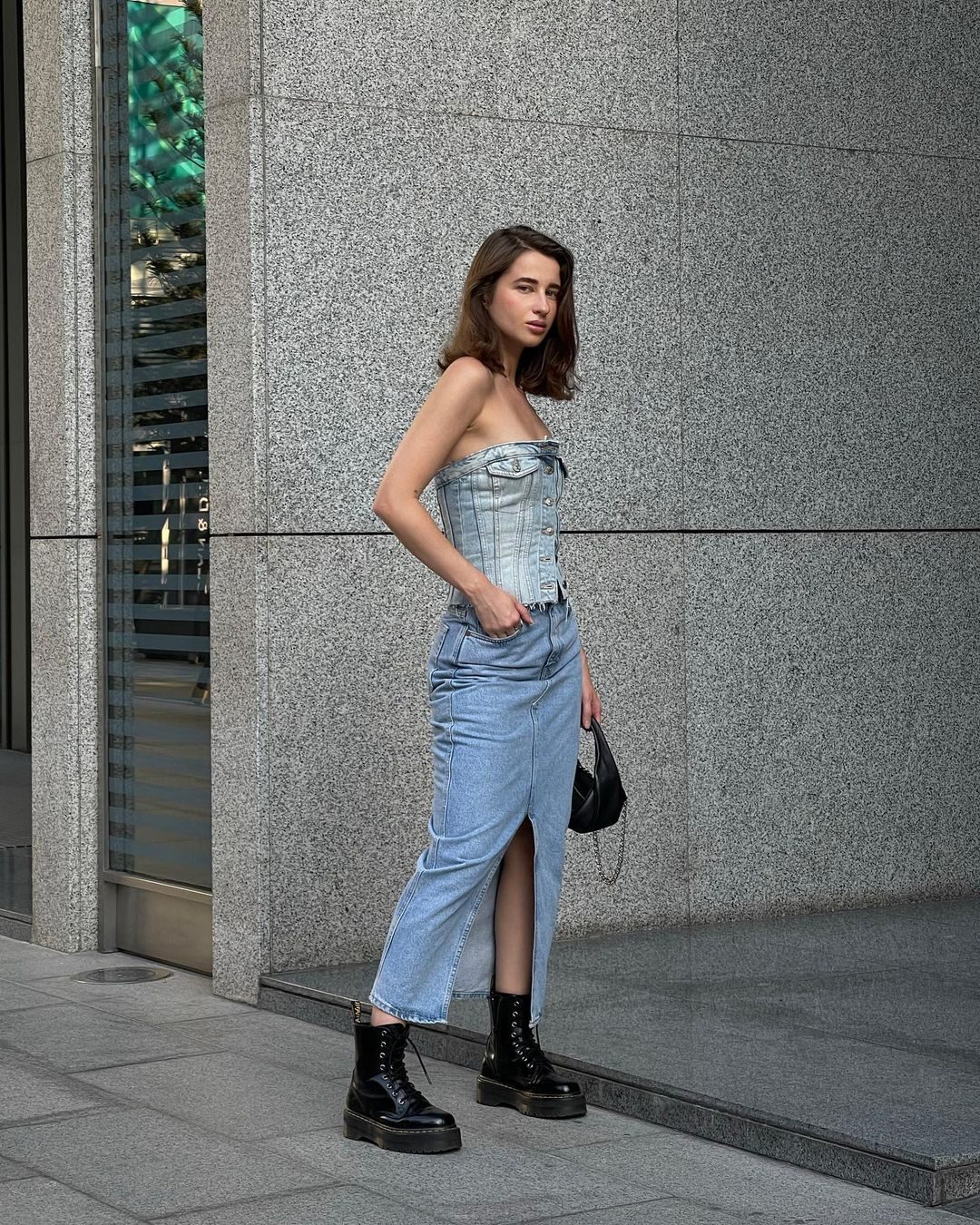 Denim Maxi Skirt and Corset Top with Chunky Platform Boots Denim Maxi Skirt and Corset Top with Chunky Platform Boots — Combat Boots Outfits