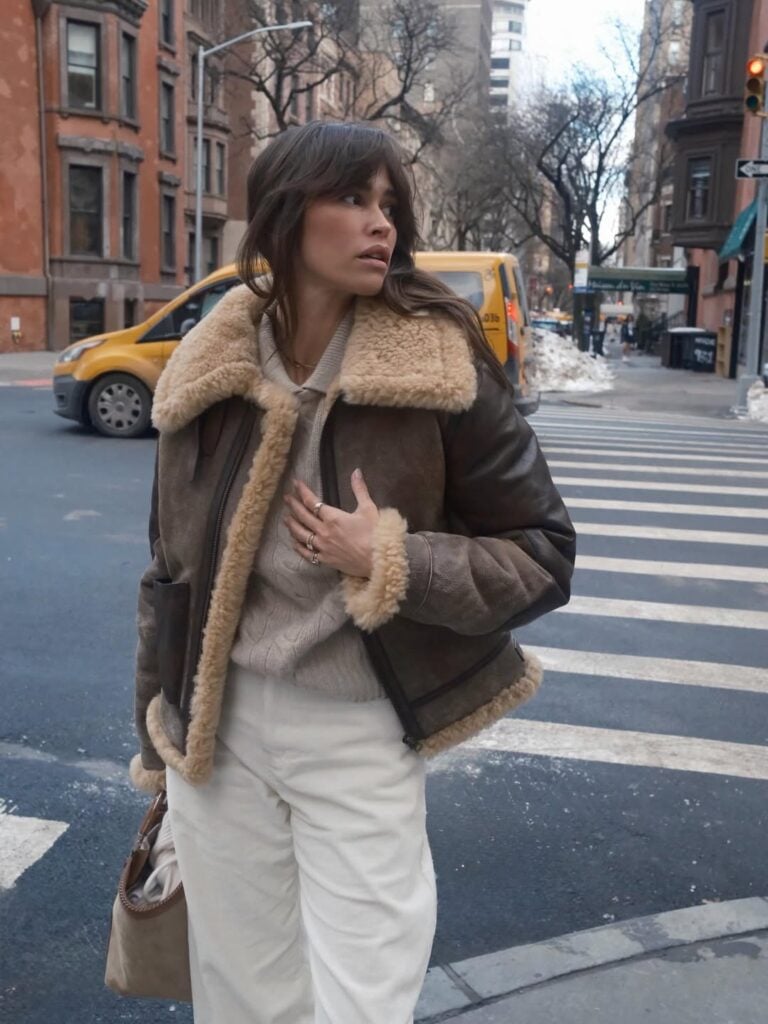 Shearling Aviator Jacket with Cream Knit for Ultimate Cozy Shearling Aviator Jacket with Cream Knit for Ultimate Cozy — Winter Outfits