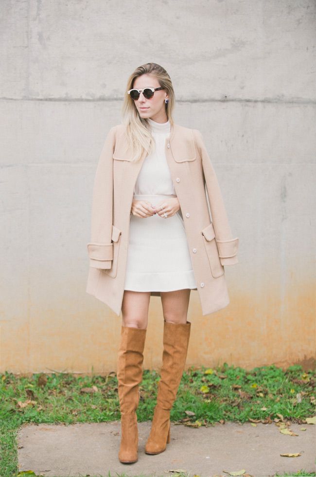Layered White Mini Dress for Casual Daytime Layered White Mini Dress for Casual Daytime — Winter White Outfits