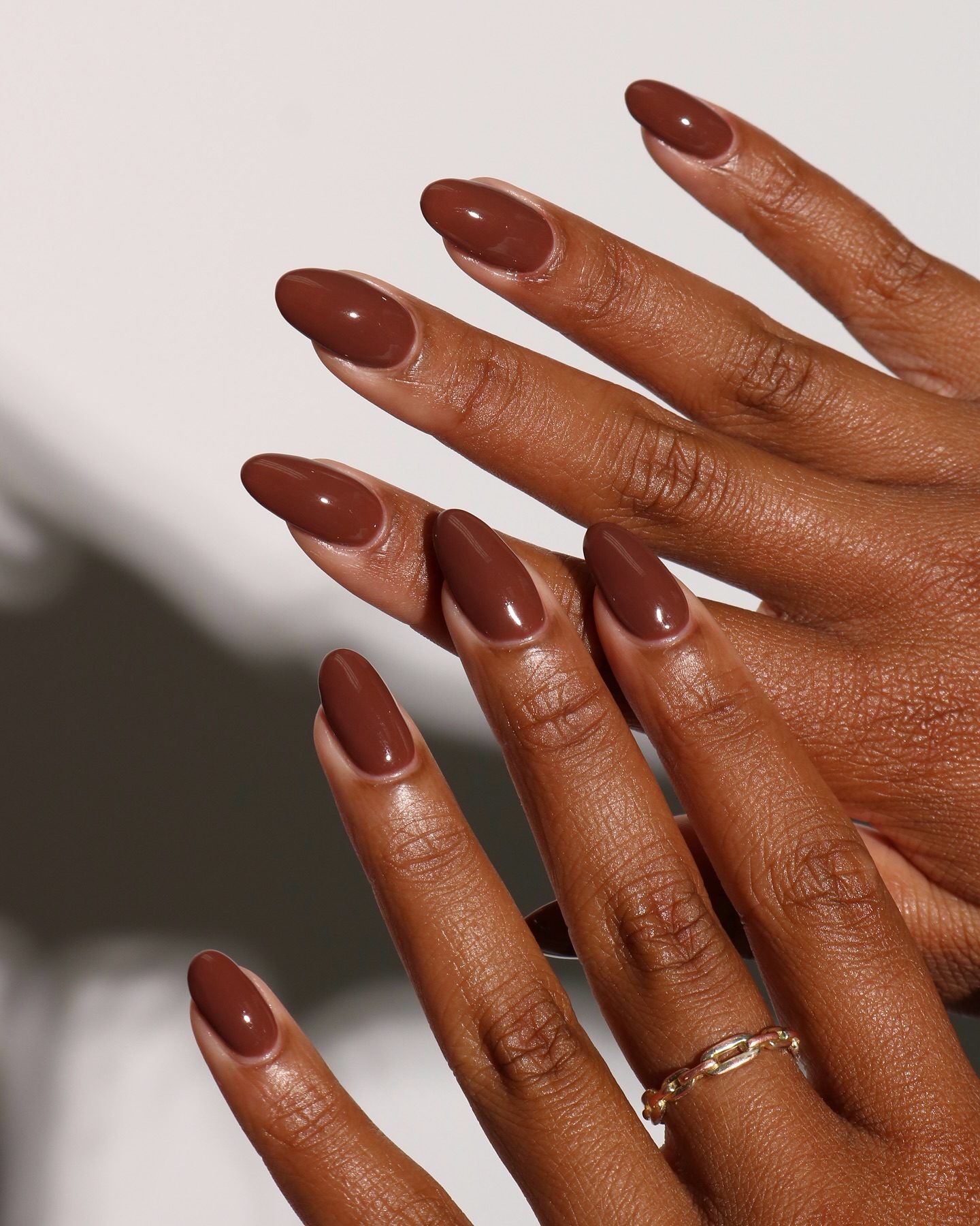 Glossy Medium Oval Chocolate Brown — Chocolate Brown Nails