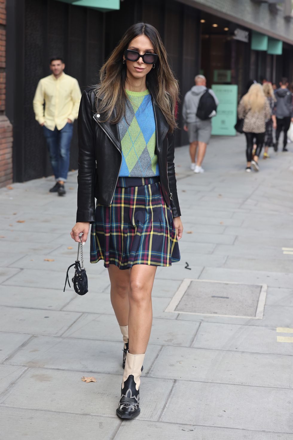 Leather Jacket, Argyle Sweater, and Plaid Skirt: Edgy Preppy Fusion Leather Jacket, Argyle Sweater, and Plaid Skirt: Edgy Preppy Fusion — Preppy Winter Outfits