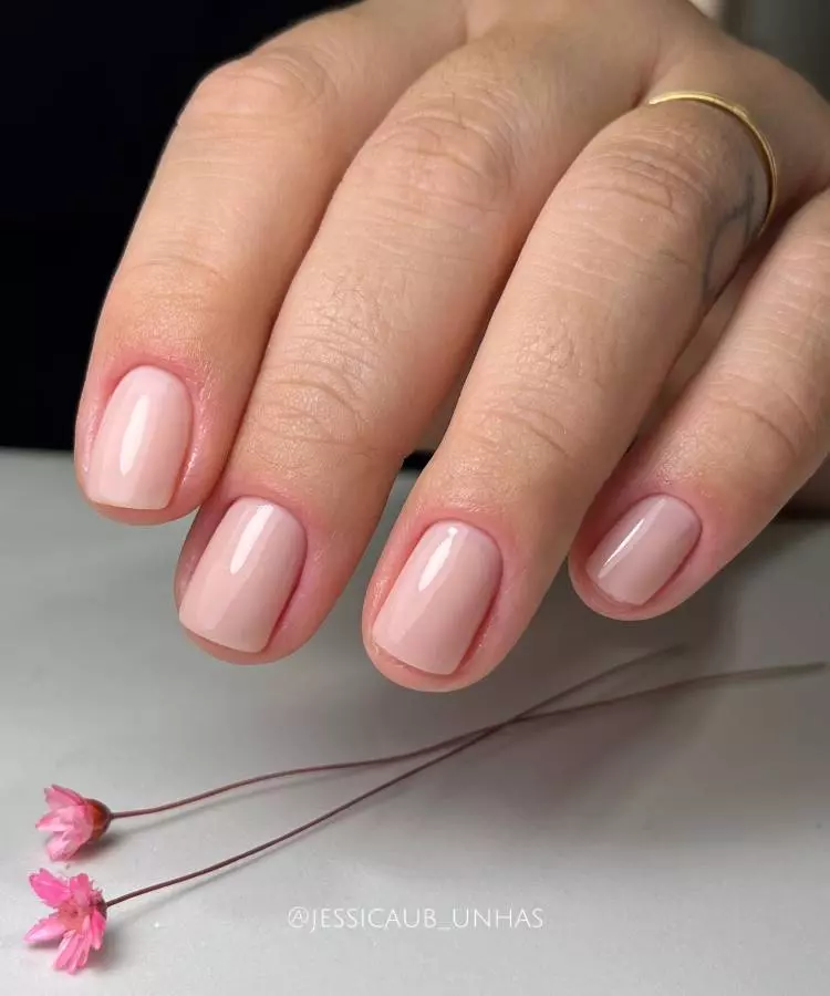 Classic Opaque Soft Pink Square Nails — Short Winter Gel Nails