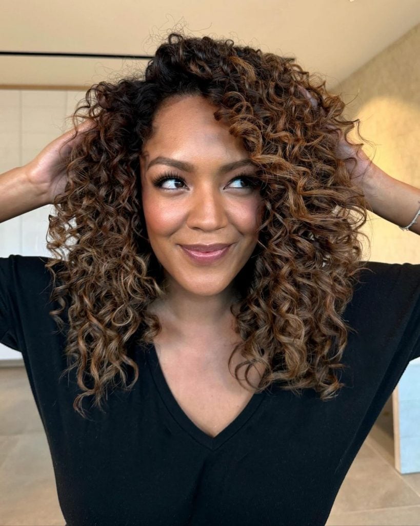 Rich Dark Brown Lob With Subtle Highlights Rich Dark Brown Lob With Subtle Highlights — Winter Hair Colors for Women Over 40