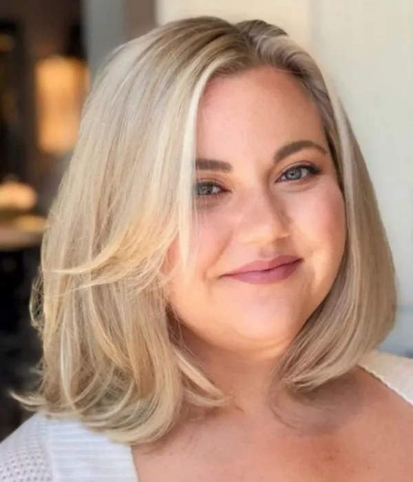 Ash Blonde With Lighter Highlights Visual Idea — Winter Haircuts for Round Faces