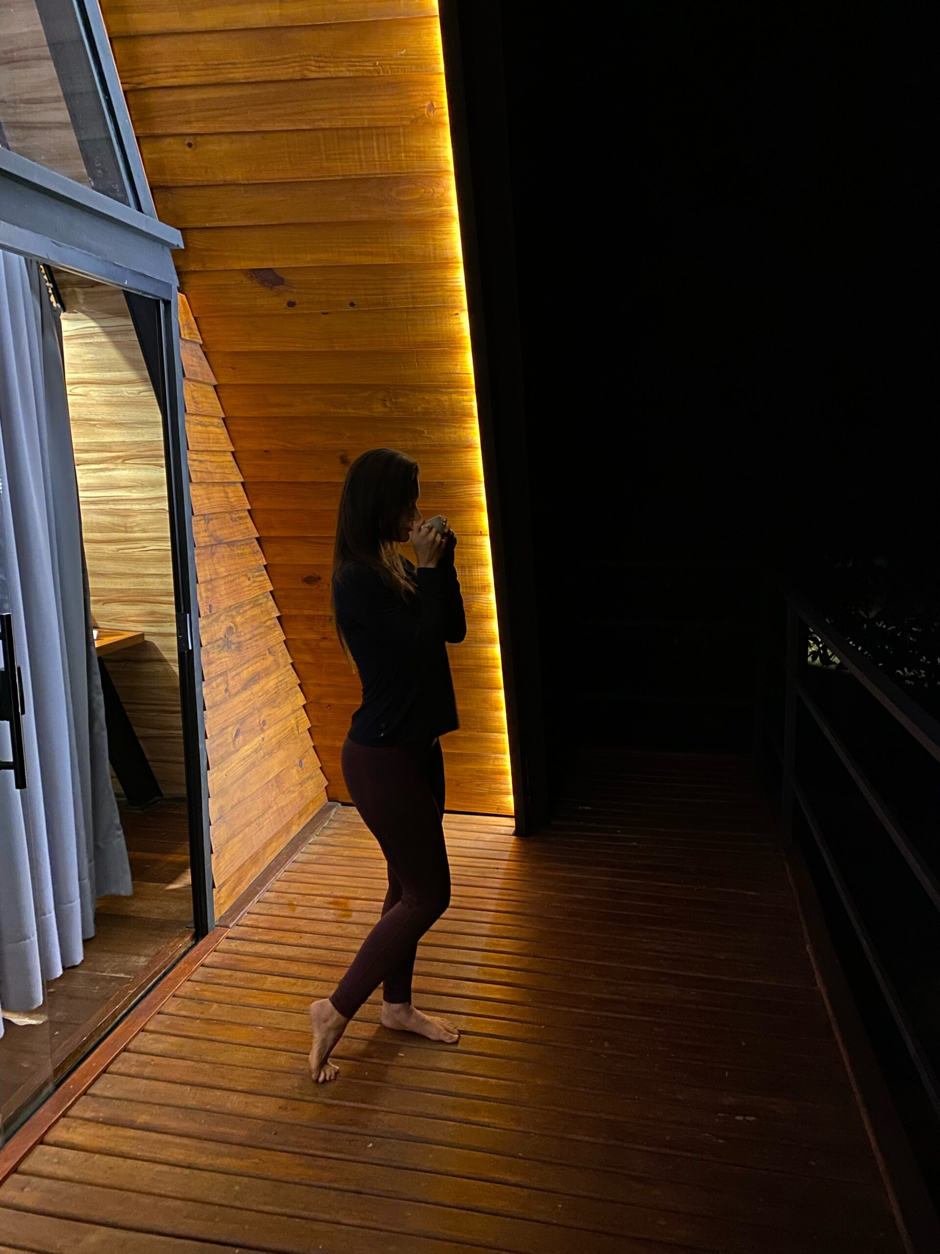 Cozy Black Top and Burgundy Leggings for Evening Relaxation — Cabin Trip Outfits