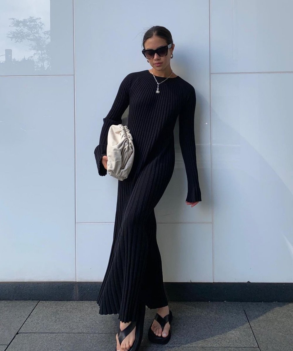 Fitted Black Ribbed Knit Maxi Dress for Effortless Style — Winter Dress Outfits