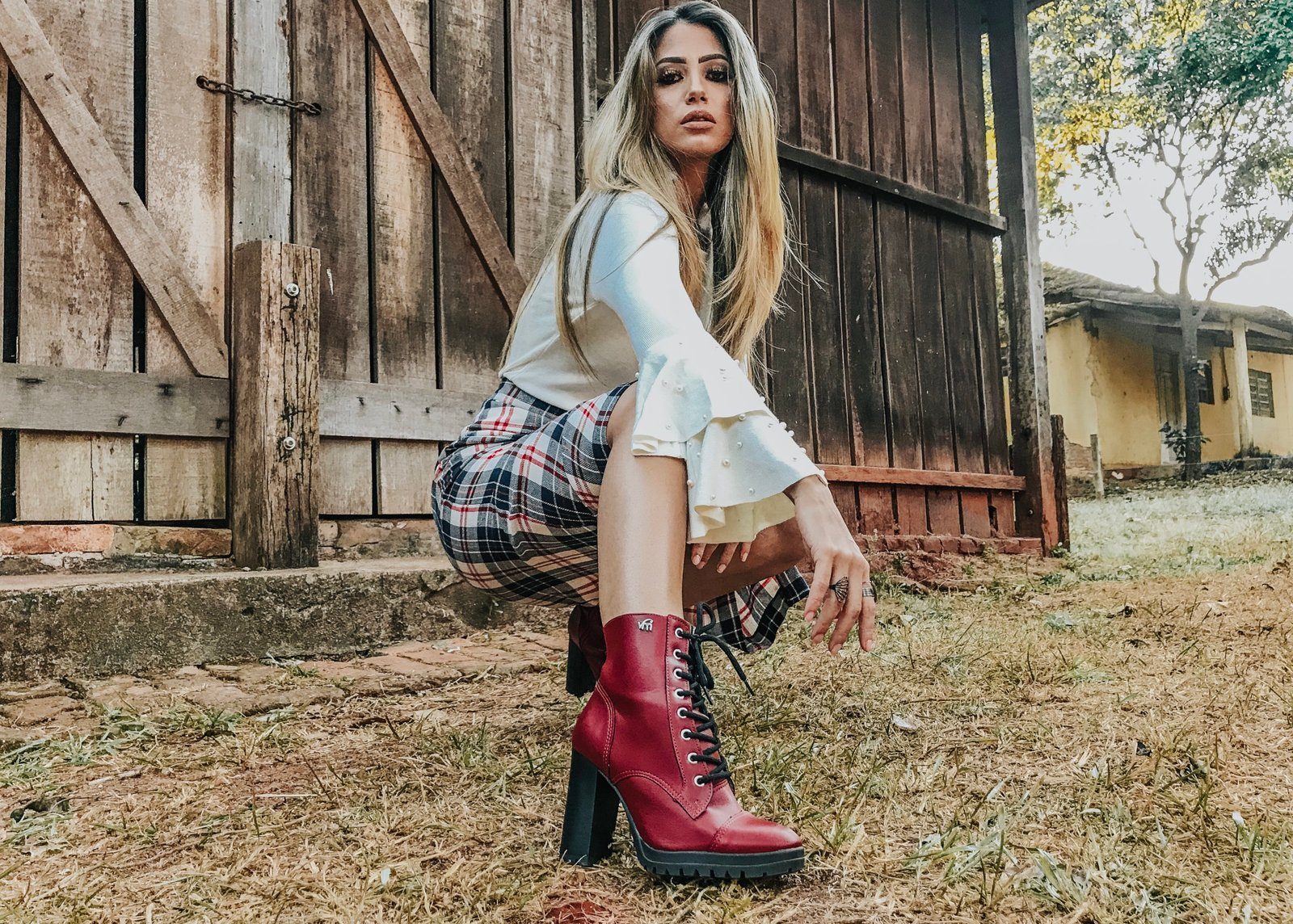 Red Heeled Combat Boots with Plaid Skirt Red Heeled Combat Boots with Plaid Skirt — Combat Boots Outfits
