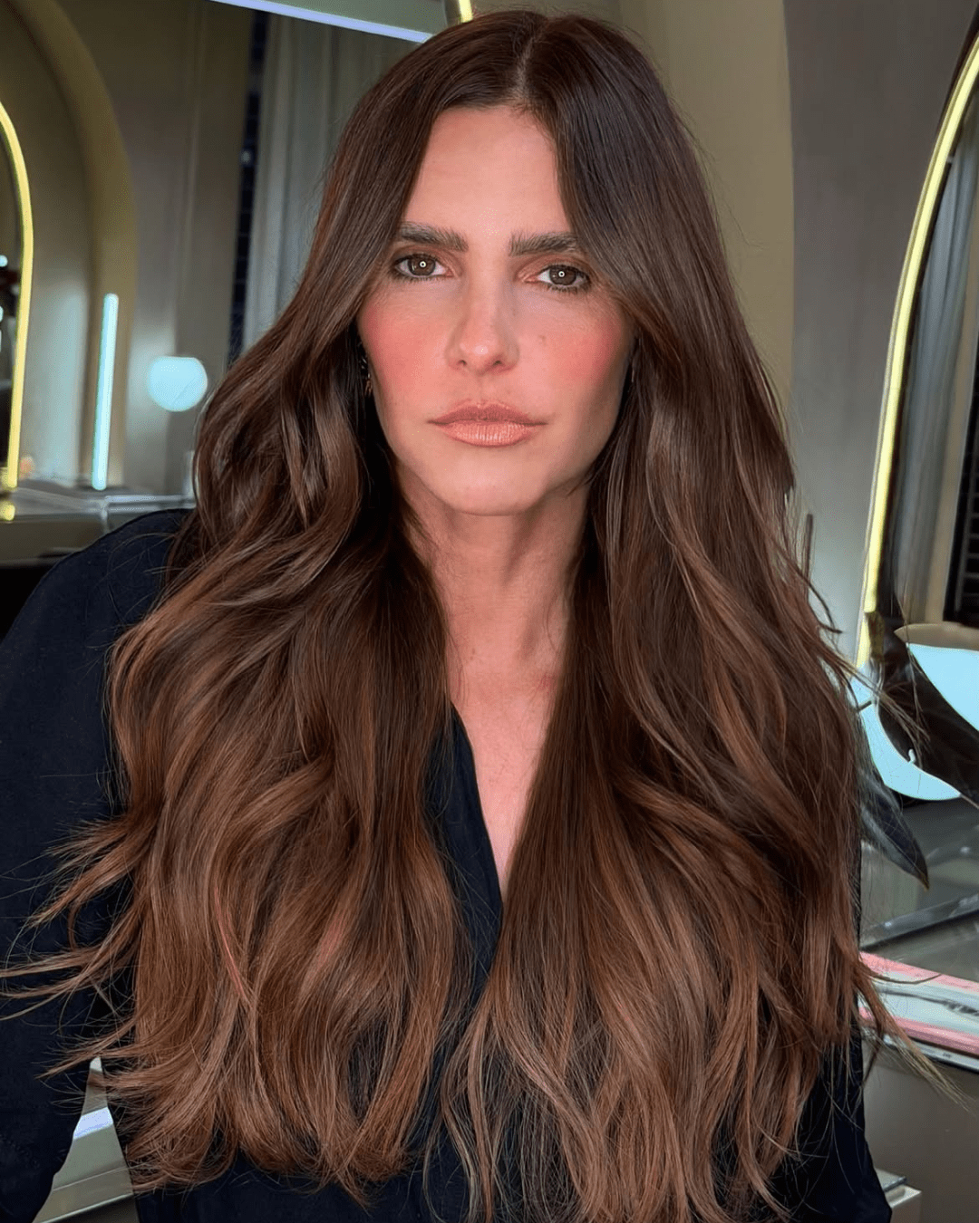 Rich Chocolate Base With Caramel Highlights Rich Chocolate Base With Caramel Highlights — Winter Hair Colors for Pale Skin