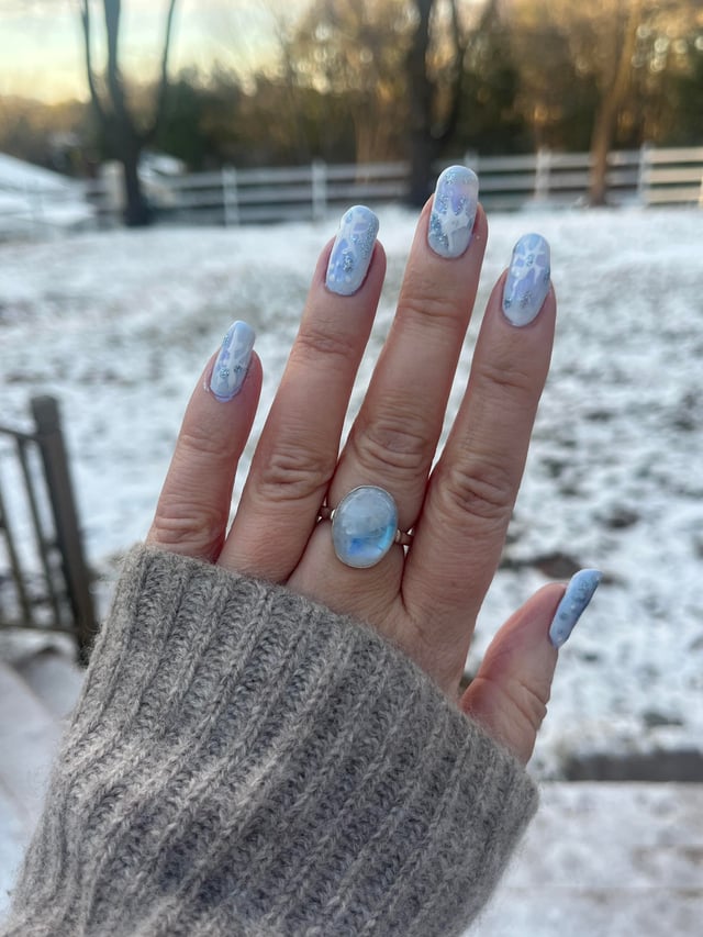 Matte Abstract Snow Effect Almond Nails Matte Abstract Snow Effect Almond Nails — Winter Nail Designs