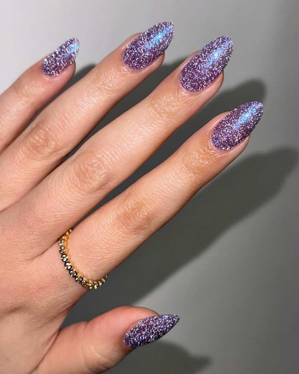 Holographic Purple Glitter Long Oval Nails Holographic Purple Glitter Long Oval Nails — Winter Glitter Nails