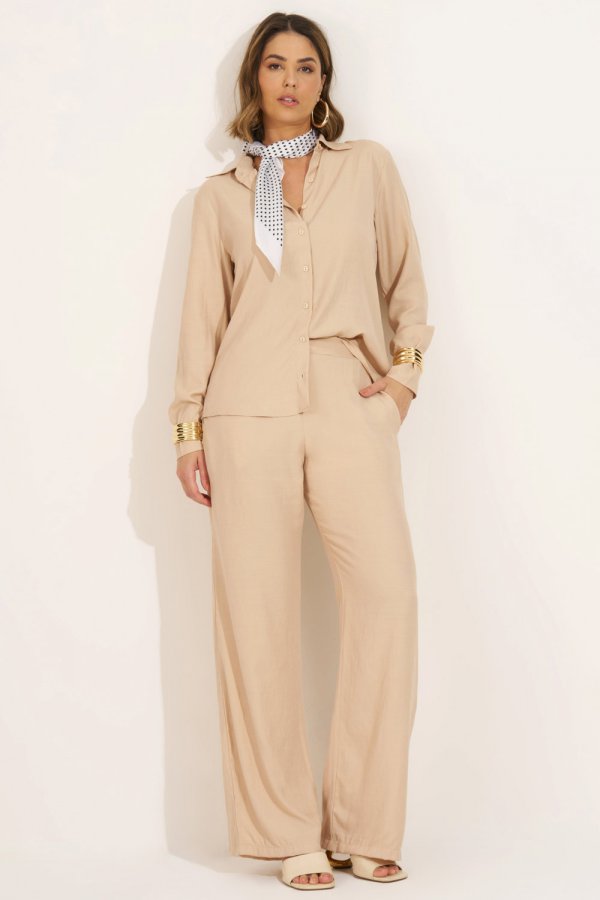 Monochromatic Beige Linen-Like Set with Slide Sandals Monochromatic Beige Linen-Like Set with Slide Sandals — Dressy Winter Outfits