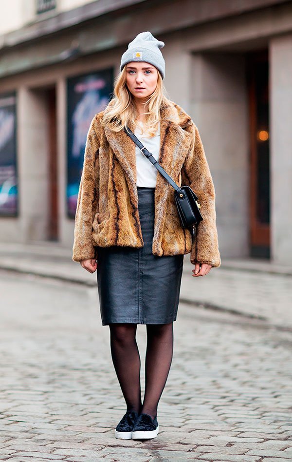 Black Midi Skirt with Textured Knit Sweater and Pointed Heels — Winter Skirt Outfits