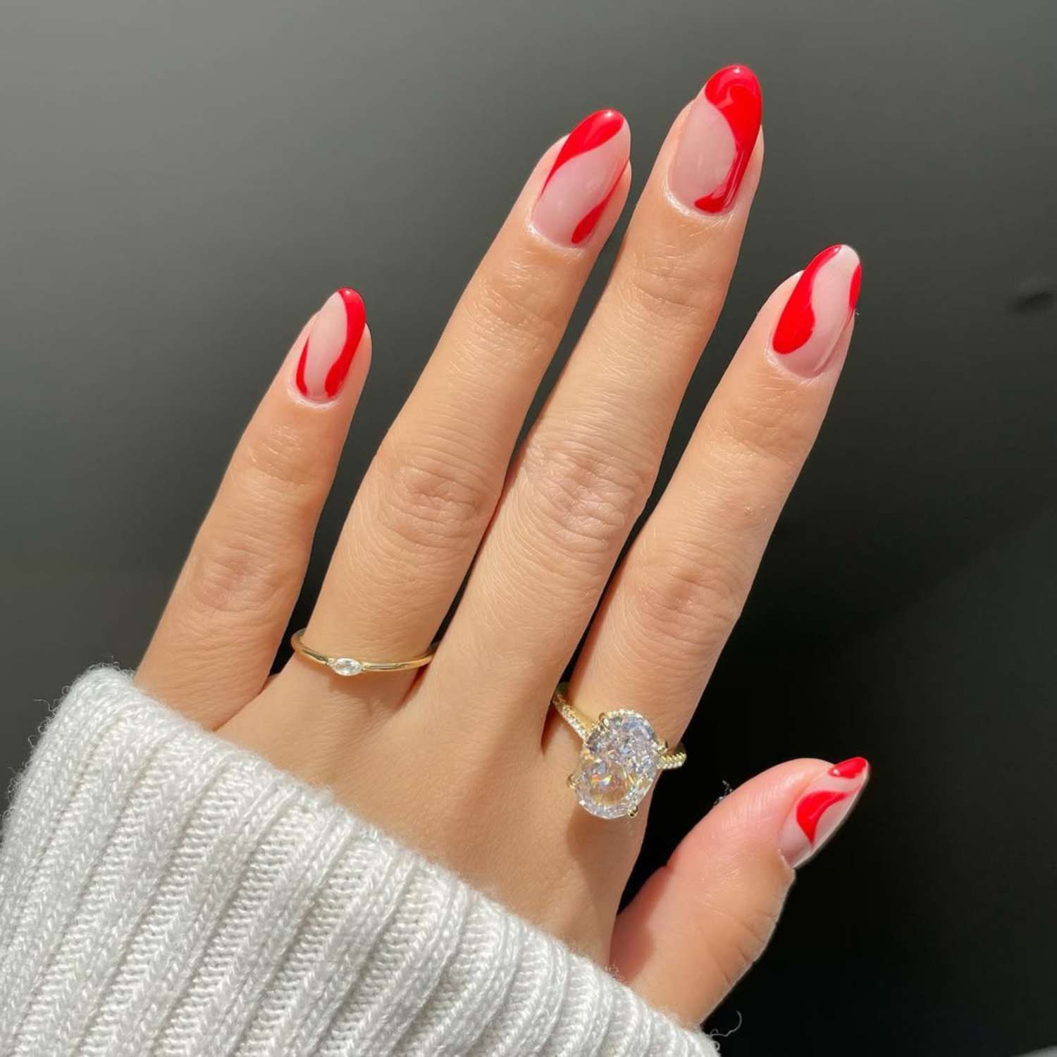 Abstract Red Swirl Sheer Oval Nails Abstract Red Swirl Sheer Oval Nails — Winter Oval Nails