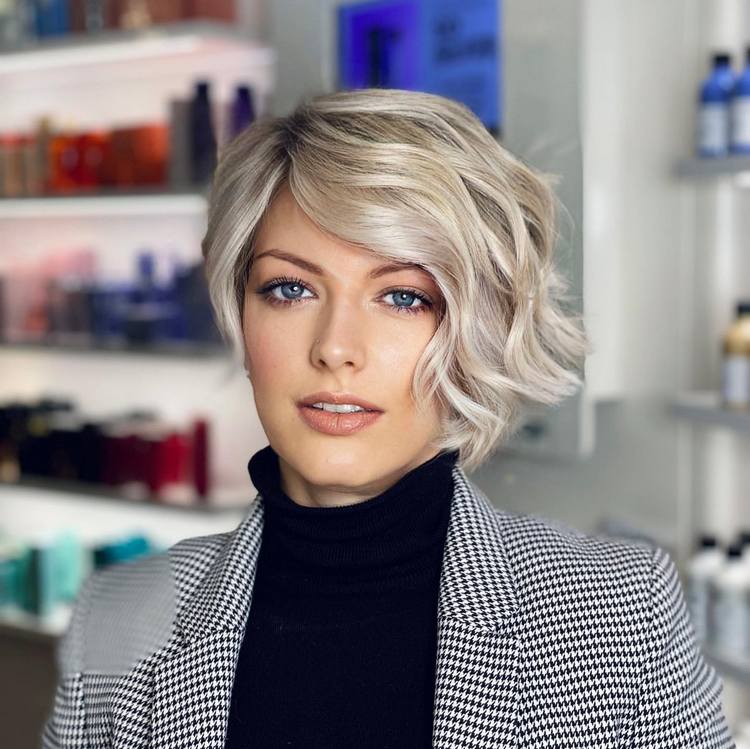 Ear Length Visual Idea — Winter Haircuts for Round Faces