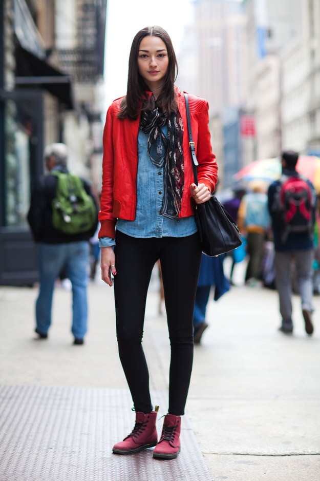Burgundy Boots Elevate Leather Jacket and Denim Burgundy Boots Elevate Leather Jacket and Denim — Combat Boots Outfits