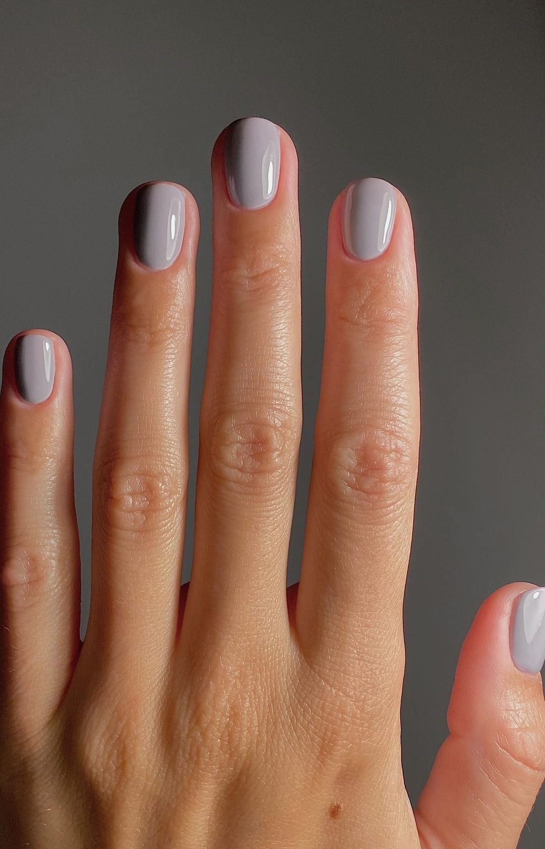 Cool Glossy Light Gray Squovals — Winter Gray Nails