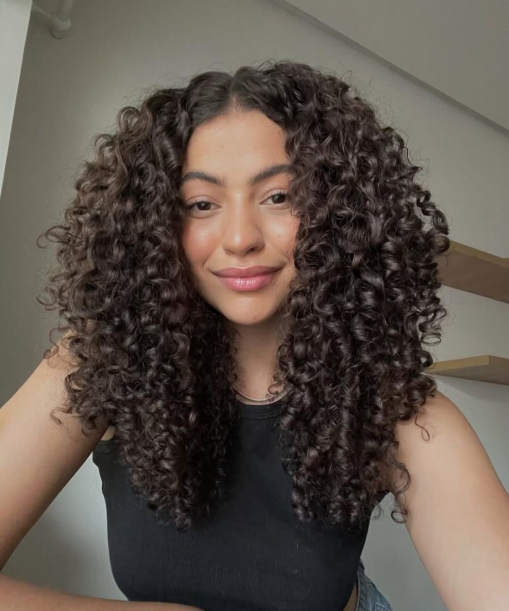 The Long Shag With A Full Fringe The Long Shag With A Full Fringe — Winter Hairstyles for Thin Hair