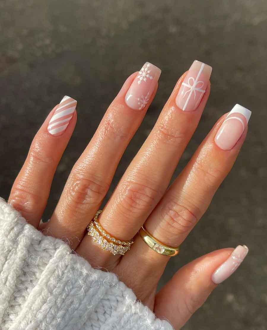 Winter Holiday Ribbon Bow Coffin Nails Winter Holiday Ribbon Bow Coffin Nails — Winter Nail Art