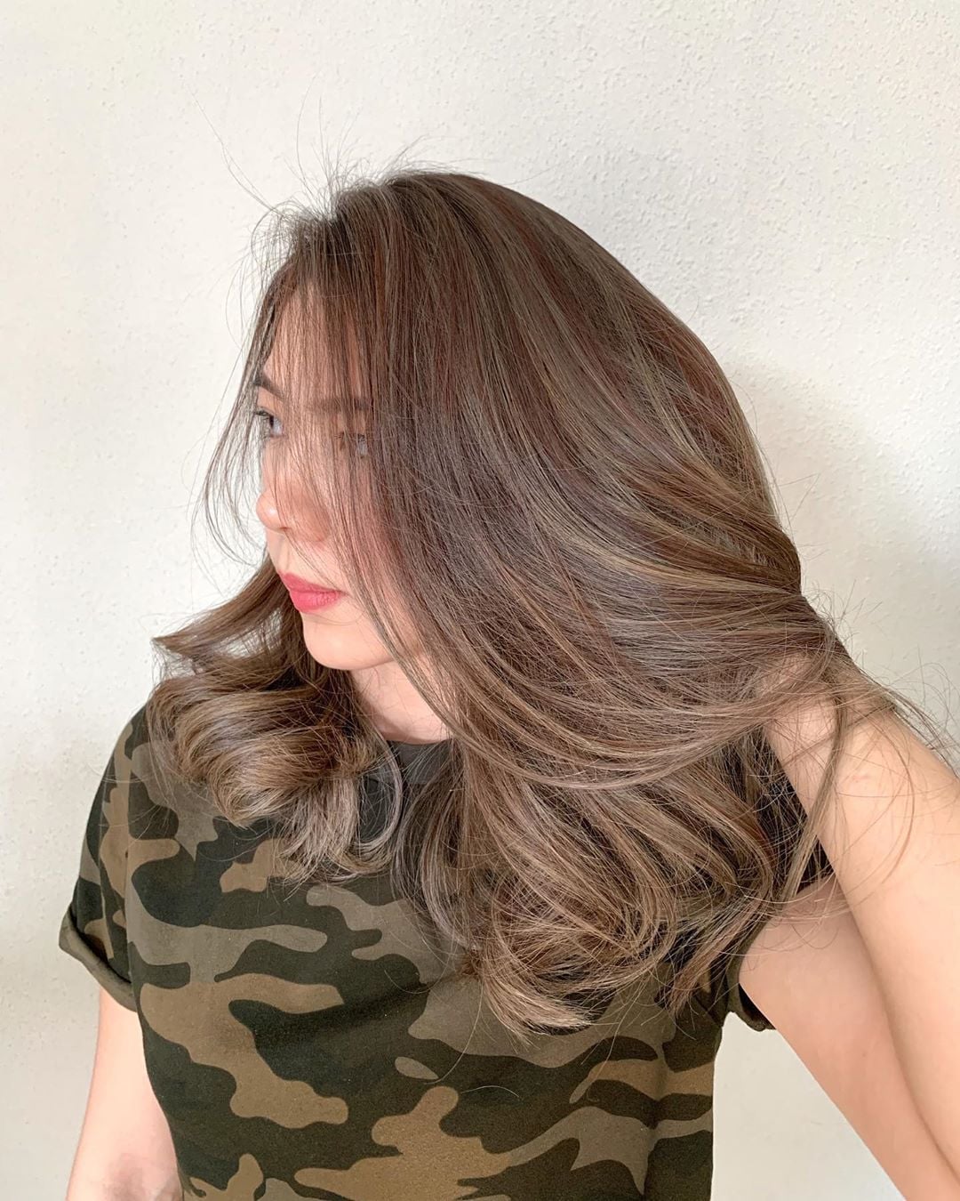 Collarbone Ash Brown With Side Part — Ash Brown Hair