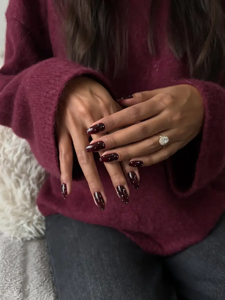 Dark Fall Nails 2026: 24 Elegant Manicure Ideas You’ll Want to Wear All Season
