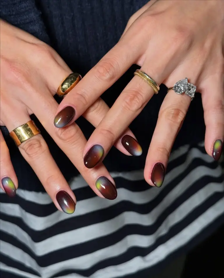 Fall Dark Nail Shadow Ideas: Elegant Autumn Designs With Deep Colors