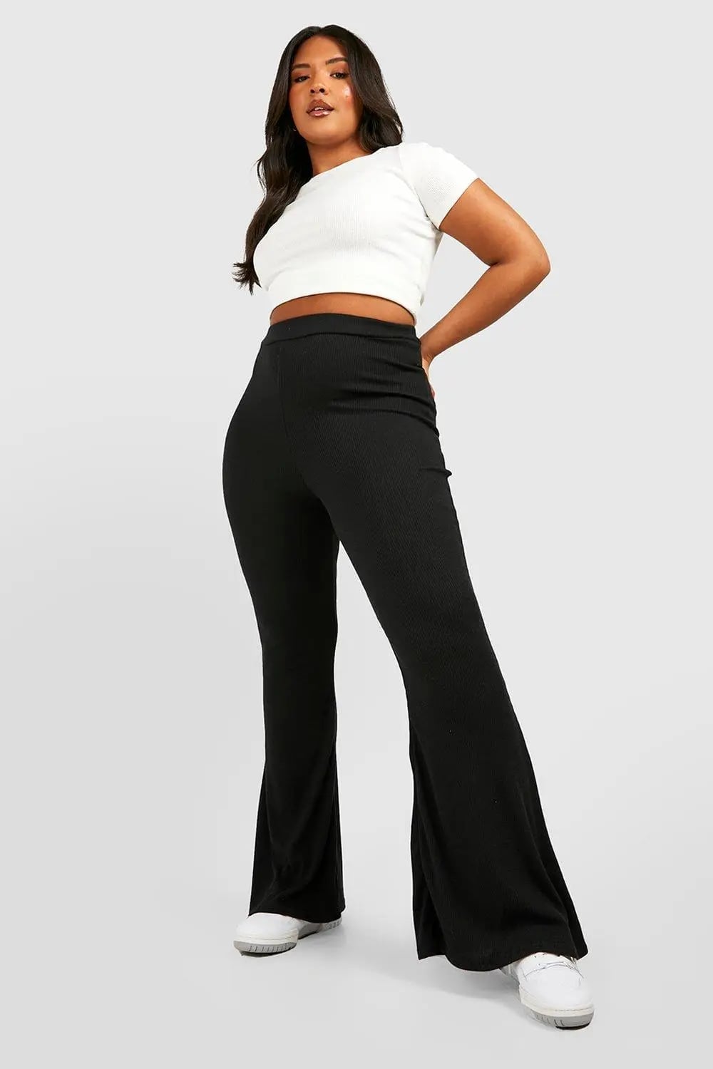 Ribbed Black Flare Leggings With Cropped T-Shirt and Wide Leg — Aesthetic Black Flare Leggings Outfit