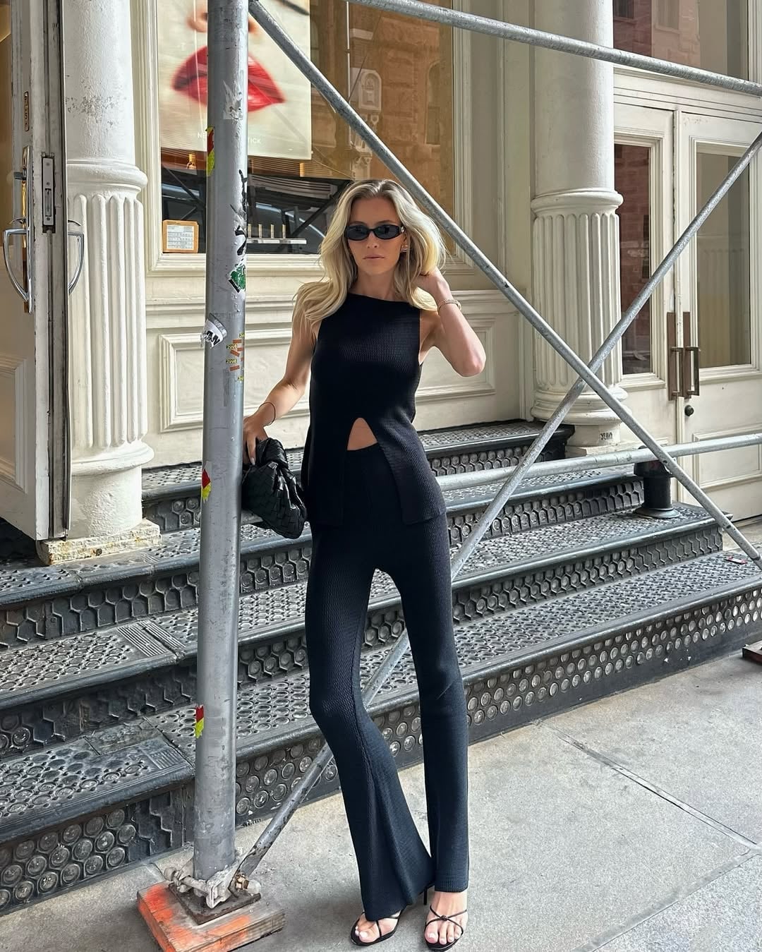 Chic Black Flare Leggings With Cutout Top — Aesthetic Black Flare Leggings Outfit