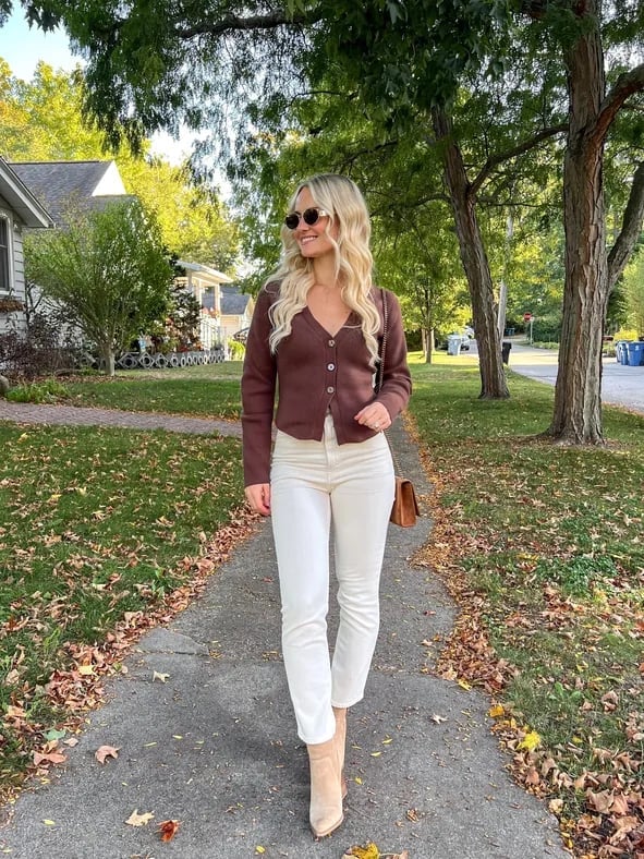 Fitted Brown Button-Up Cardigan with Straight Leg Jeans — Aesthetic Brown Cardigan Outfit