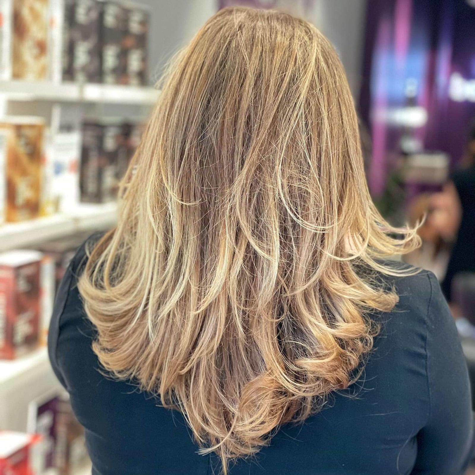 Mid-Back Dimensional Dark Blonde With Root Shadow — Aesthetic Dark Blonde Hair