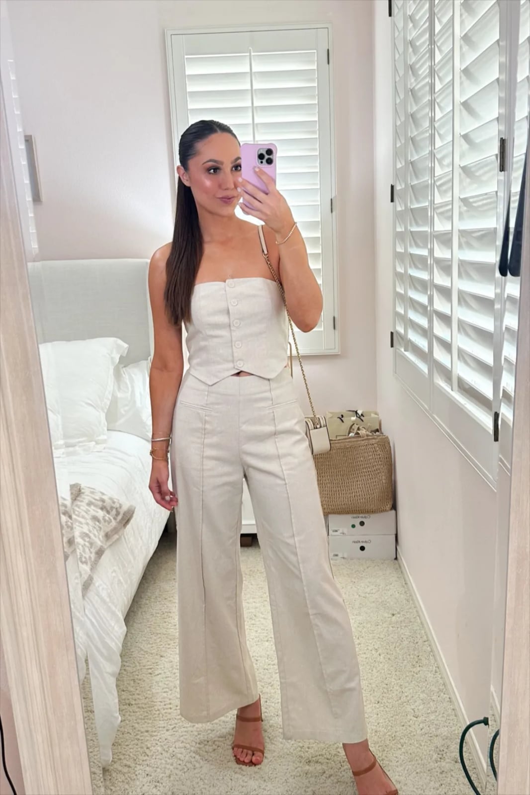 Cream Waistcoat Top with Wide-Leg Jeans Cream Waistcoat Top with Wide-Leg Jeans — Aesthetic Date Night Outfits