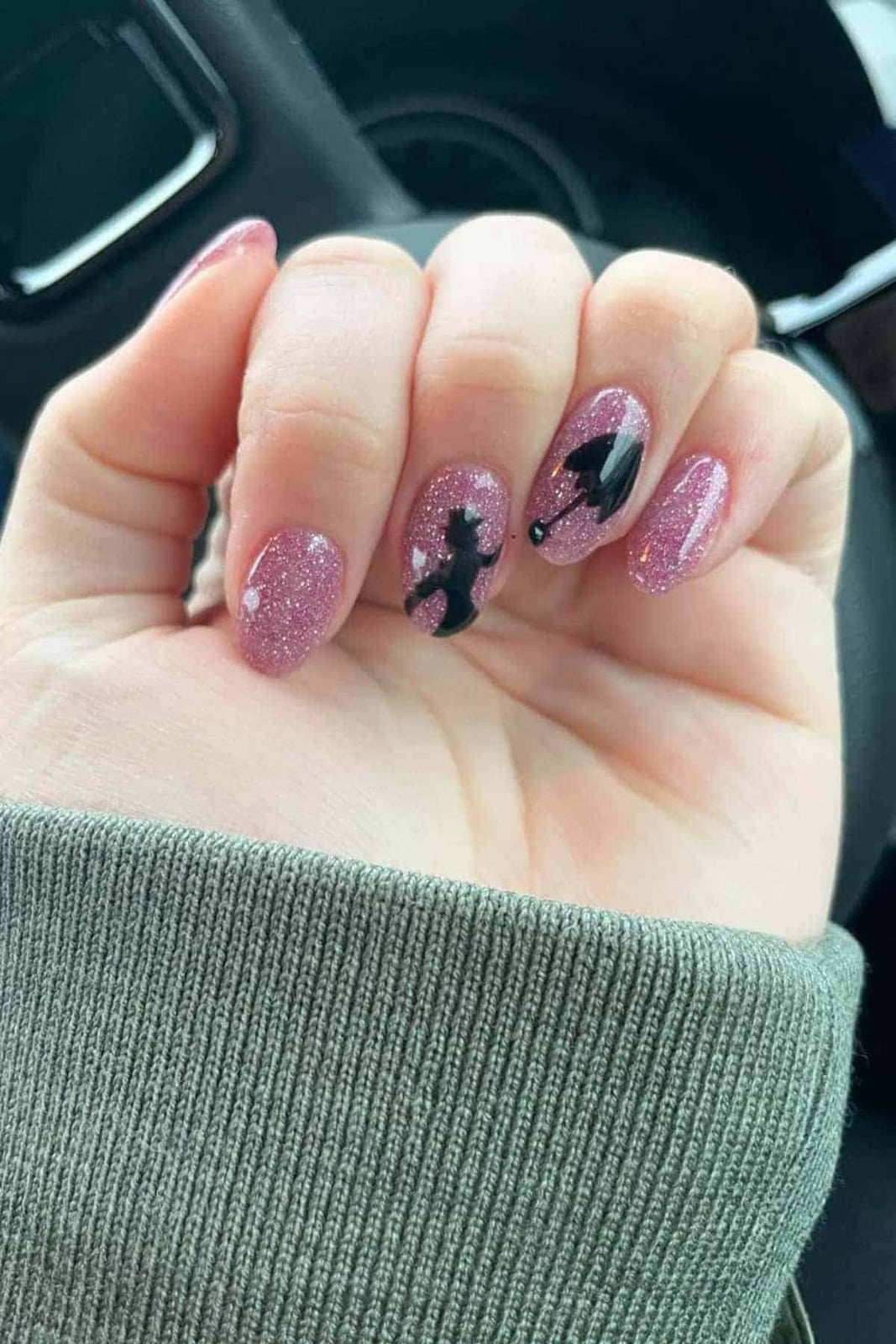 Pale Pink Glitter Mary Poppins Silhouette Medium Almond Nails Pale Pink Glitter Mary Poppins Silhouette Medium Almond Nails — Aesthetic Disney Nails