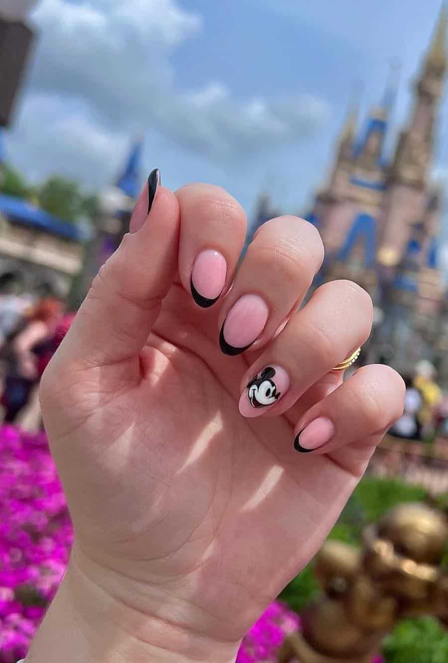 Simple Cute Classy Disney Nails Simple Cute Classy Disney Nails — Aesthetic Disney Nails