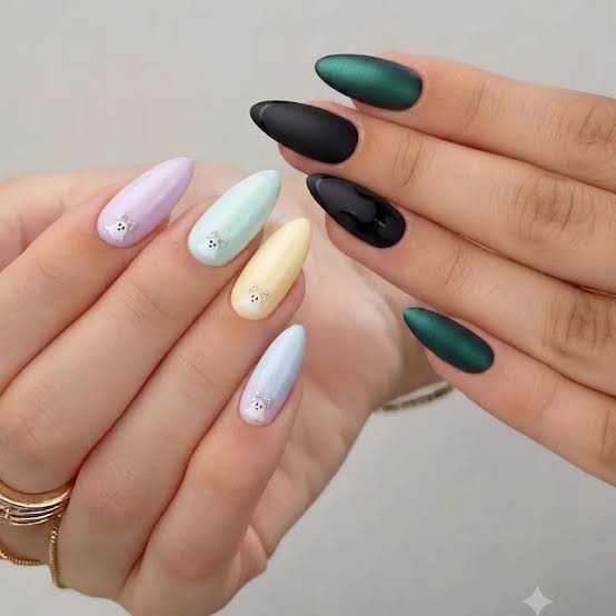 Pastel Ghost Motif Short Almond Nails Pastel Ghost Motif Short Almond Nails — Aesthetic Disney Nails