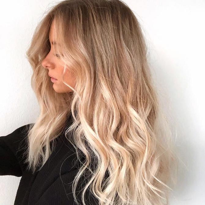 Mid-Back Golden Blonde Balayage With Waves — Aesthetic Golden Blonde Hair