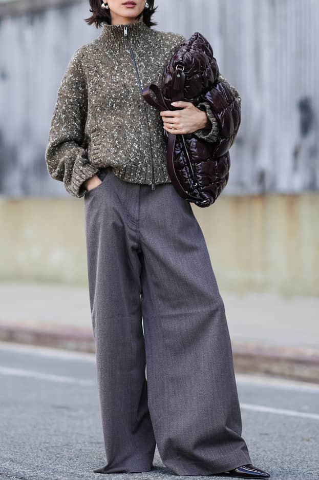 Speckled Grey Zip-Up Sweater With Extremely Wide Trousers — Aesthetic Grey Sweater Outfit