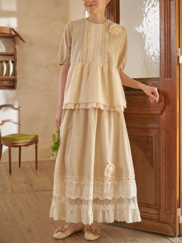 Linen Blouse With Lace Trim And Tiered Skirt — Aesthetic Lace Top Outfit