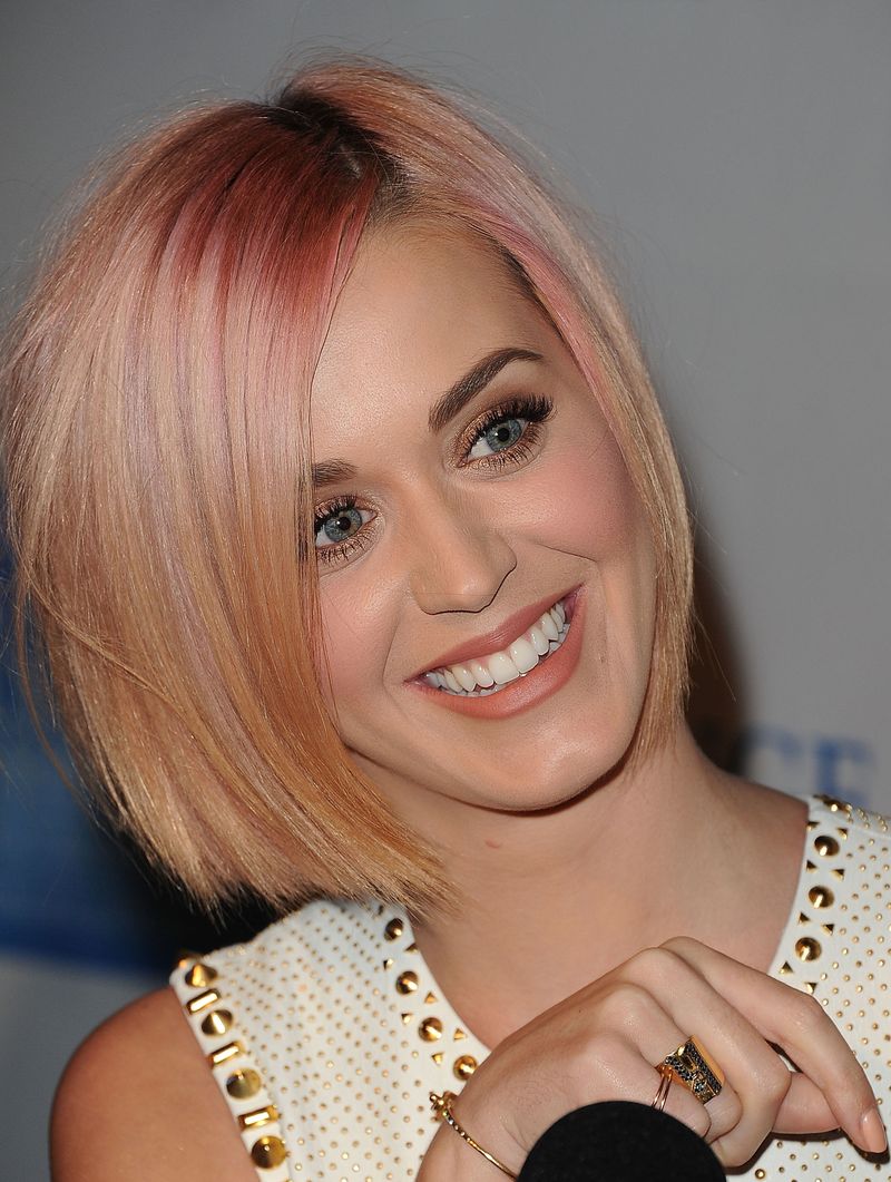 Chin Length Bob With Pink And Blonde Highlights Chin Length Bob With Pink And Blonde Highlights — Aesthetic Pastel Pink Hair