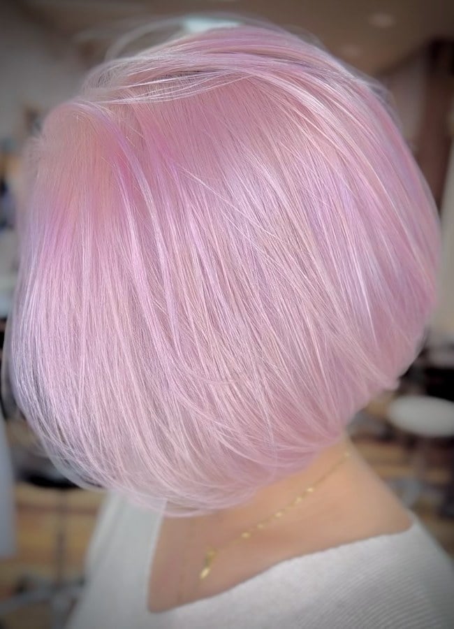 Wavy Chin Length Bob In Pastel Pink Wavy Chin Length Bob In Pastel Pink — Aesthetic Pastel Pink Hair