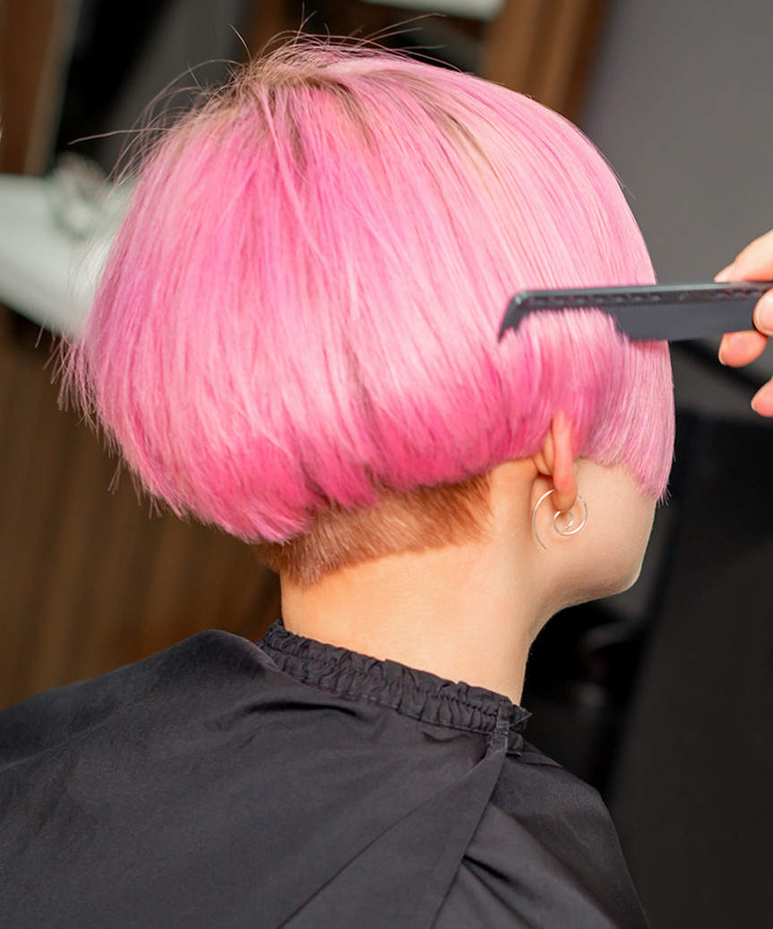Sharp Chin Length Bob With Blunt Fringe Sharp Chin Length Bob With Blunt Fringe — Aesthetic Pastel Pink Hair