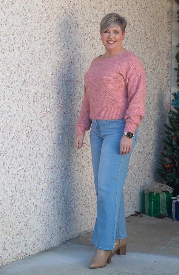Pink Textured Knit Sweater with Cropped Silhouette and Wide-Leg Jeans — Aesthetic Pink Sweater Outfit