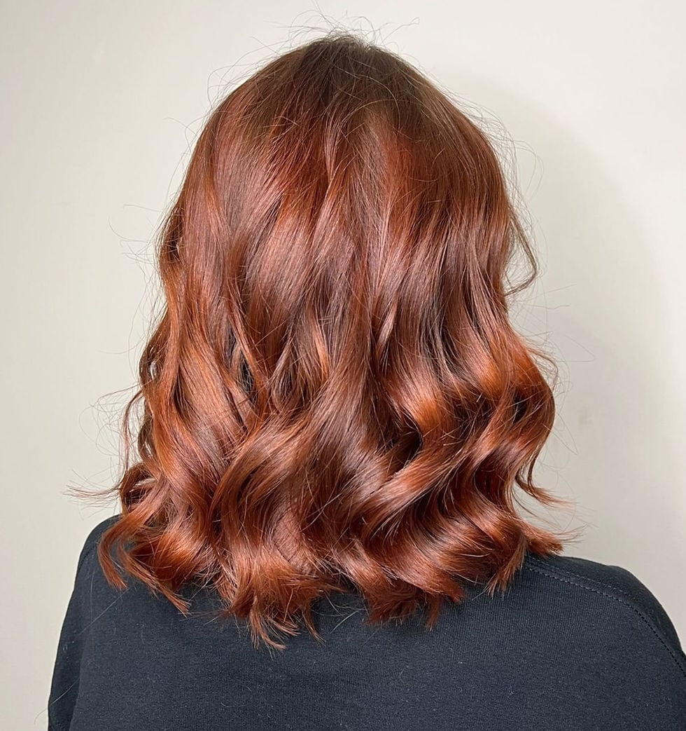 Copper Red Lob With Soft Waves, Collarbone — Aesthetic Red Hair