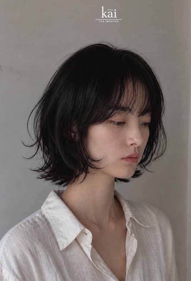 Collarbone Bob Wispy Textured Bangs With Air Dried — Aesthetic Short Hair Bob